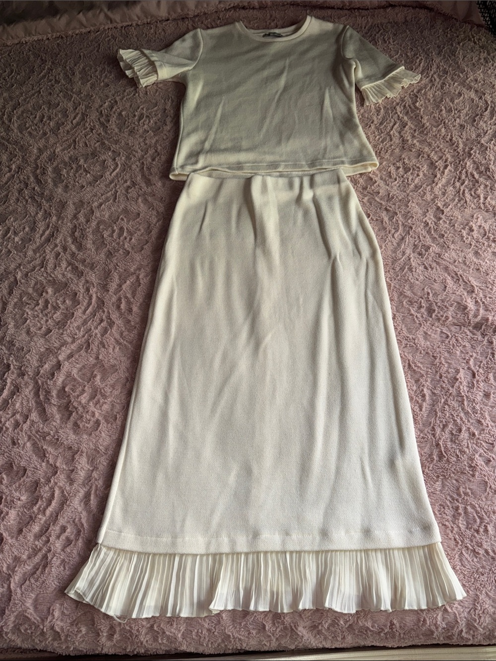 Zara Cream Pleated-Hem Maxi Skirt set